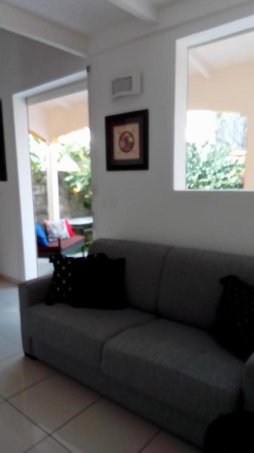 Maison CÉCILIA Port-Louis Esterno foto